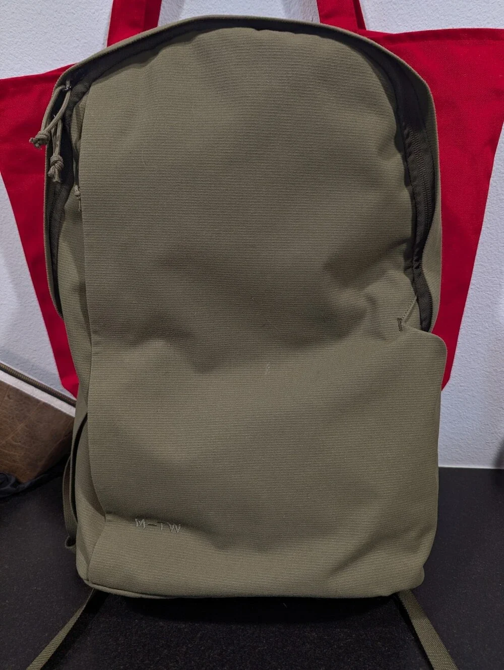 Moment MTW Backpack 21L Olive Green Everyday Tech Travel Bag